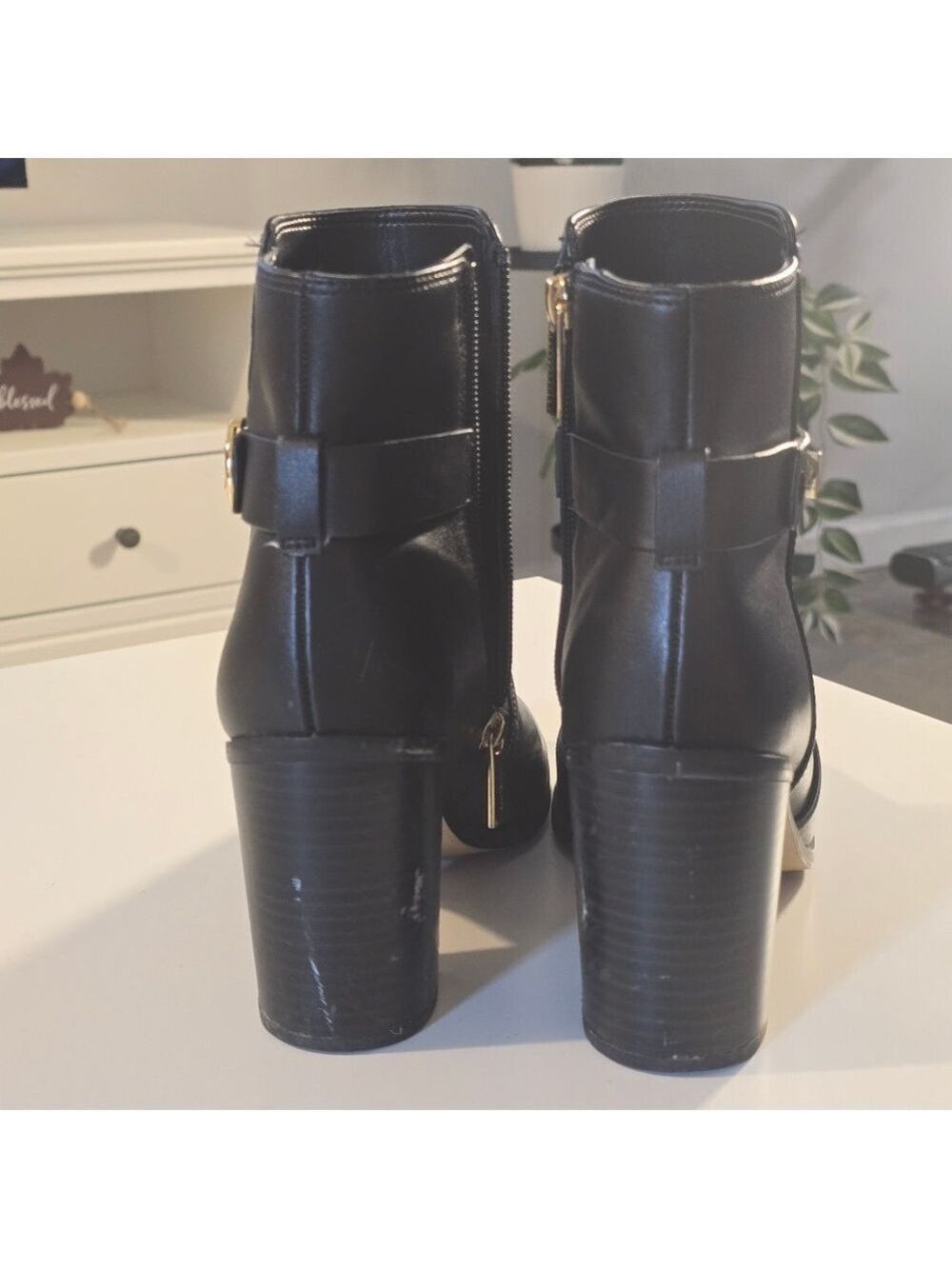 Michael Kors Black Leather Ankle Booties Size 8 - Picture 6 of 11